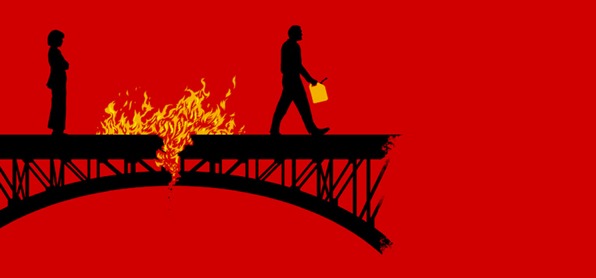 Сжигая мосты. Горящий мост. Рубикон перейден мосты сожжены. Сжигать мосты фразеологизм. Абстракция сожжены мосты.
